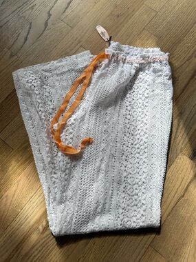 NWT Victoria’s Secret Crochet Lace Pants